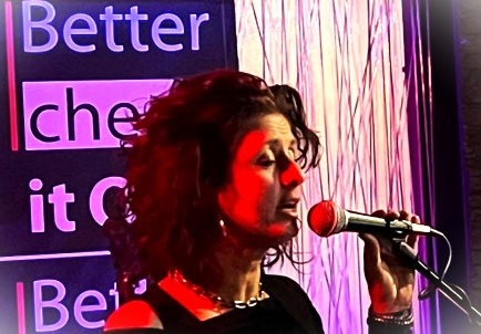 foto Brenda Romance3